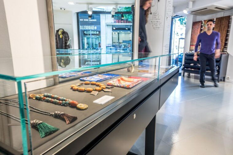 athens-greek-fashion-shopping-tour-with-a-local-expert