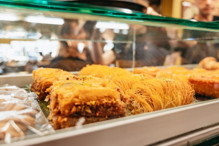 athens-greek-foodie-small-group-tour-of-athens