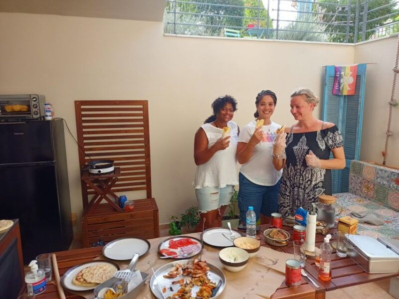 athens-greek-souvlaki-pita-gyros-cooking-class-with-a-local