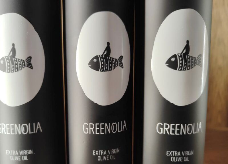 athens-greek-wine-olive-oil-tasting-at-brettos-plaka