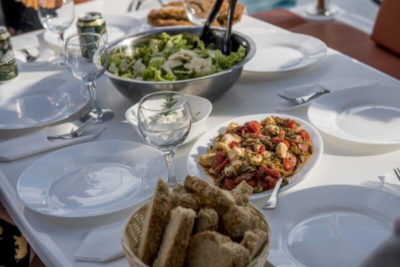 athens-half-day-morning-catamaran-cruise