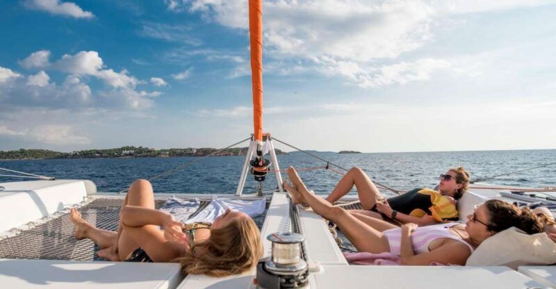 athens-half-day-morning-catamaran-cruise