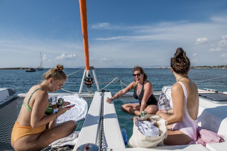 athens-half-day-morning-catamaran-cruise