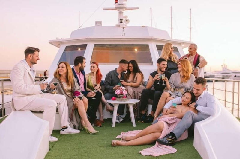 Athens: Half Day Swimming Cruise to the Saronic Islands - The Itinerary: How the Day Unfolds