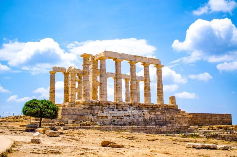 athens-hop-on-hop-off-bus-with-a-visit-to-cape-sounion