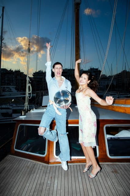 athens-mamma-mia-sunset-cruise-with-welcome-drink