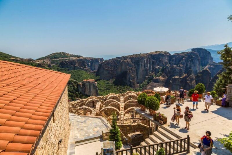 athens-meteora-2-day-small-group-tour-with-accommodation