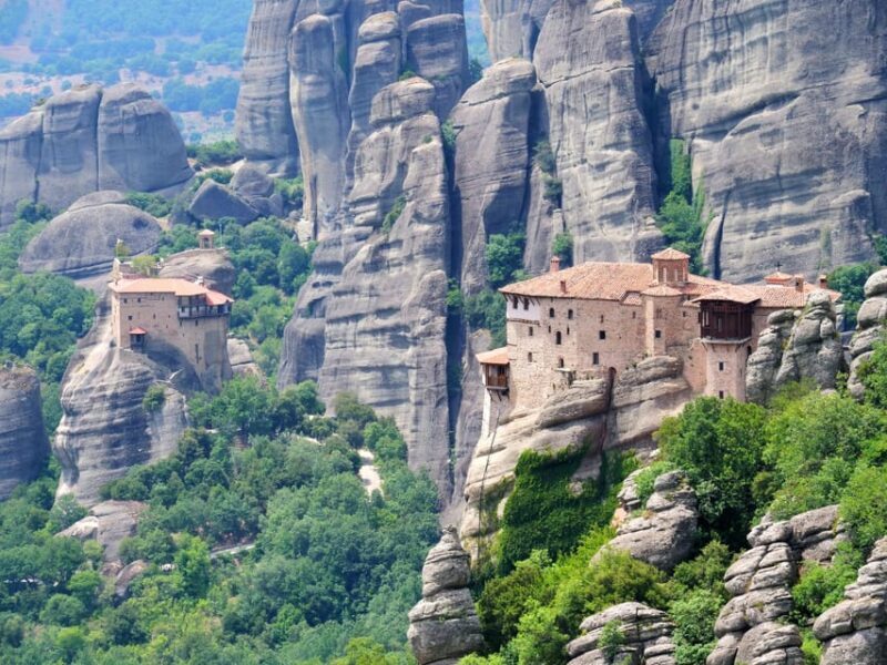 Athens: Meteora Day Trip with Central Pickup & Audio Guide - What Makes This Tour Stand Out?