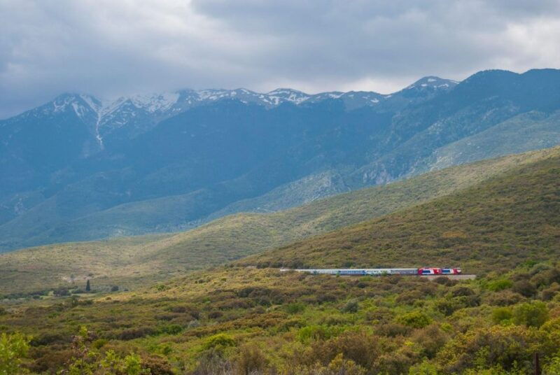 athens-meteora-monasteries-caves-day-trip-lunch-option