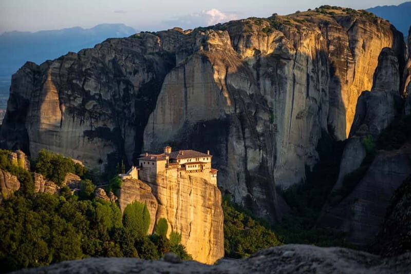 Athens: Meteora Monasteries, Hermit Caves & Seaside Escapes - Optional Lunch in Kastraki