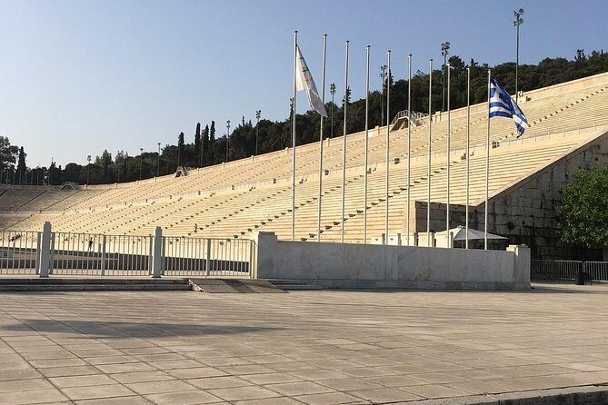 Athens Night Sightseeing Tour with Greek Dinner Show - What You Can Expect from the Tour