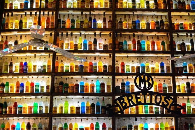 athens-night-tour-with-cocktails-and-souvlaki