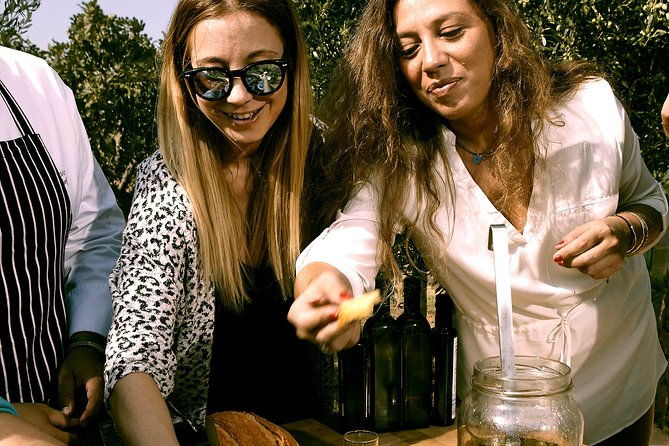 athens-olive-estate-olive-oil-workshop-with-farm-to-fork-lunch