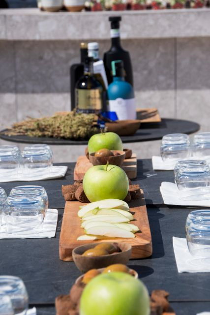 athens-olive-oil-tasting