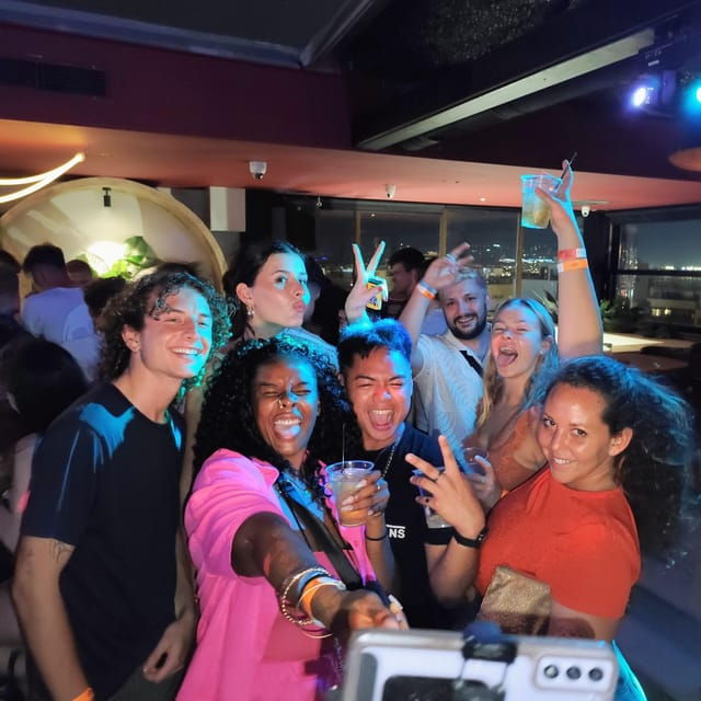 athens-party-pub-crawl-with-unlimited-drinks-club-access
