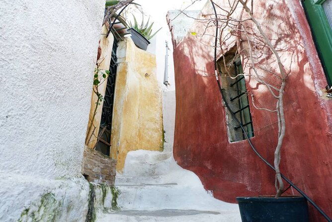 athens-plaka-neighborhood-self-guided-game-tour