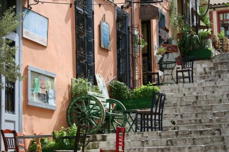 Athens: Private 4-Hour Tour with Acropolis and Old Town - The Itinerary in Detail