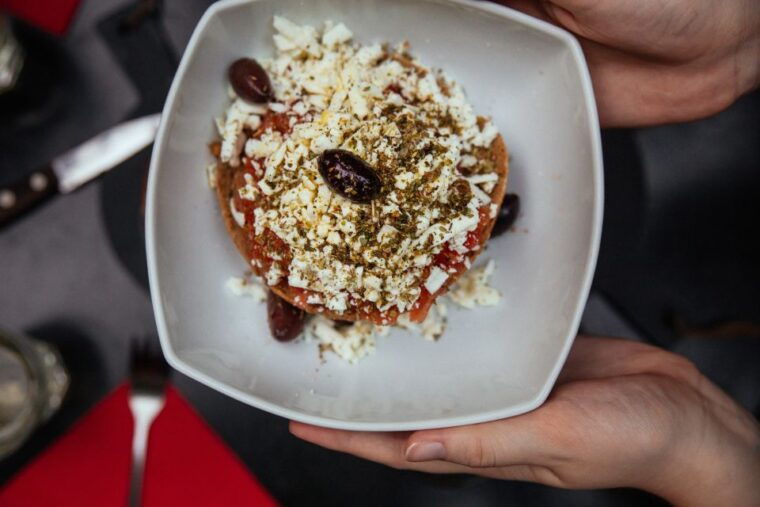 athens-private-evening-tour-w-drinks-bites-in-koukaki