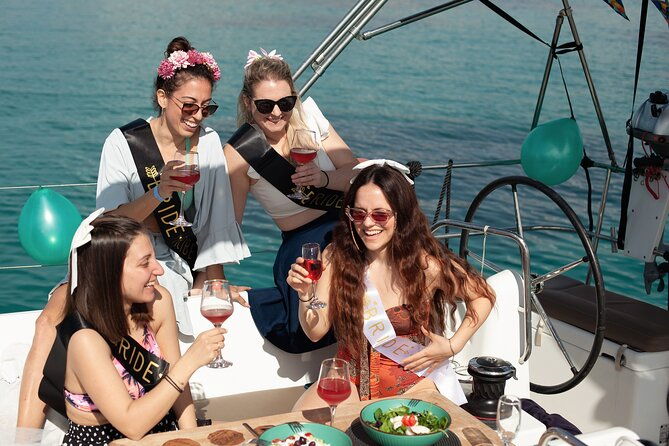 athens-private-morning-sailing-cruise-with-greek-gastronomy