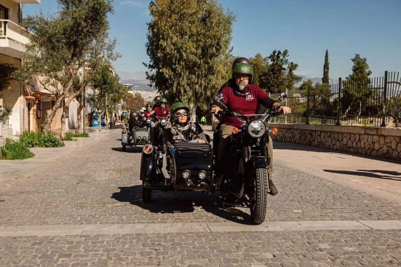 athens-private-tour-to-hidden-gems-on-vintage-sidecar