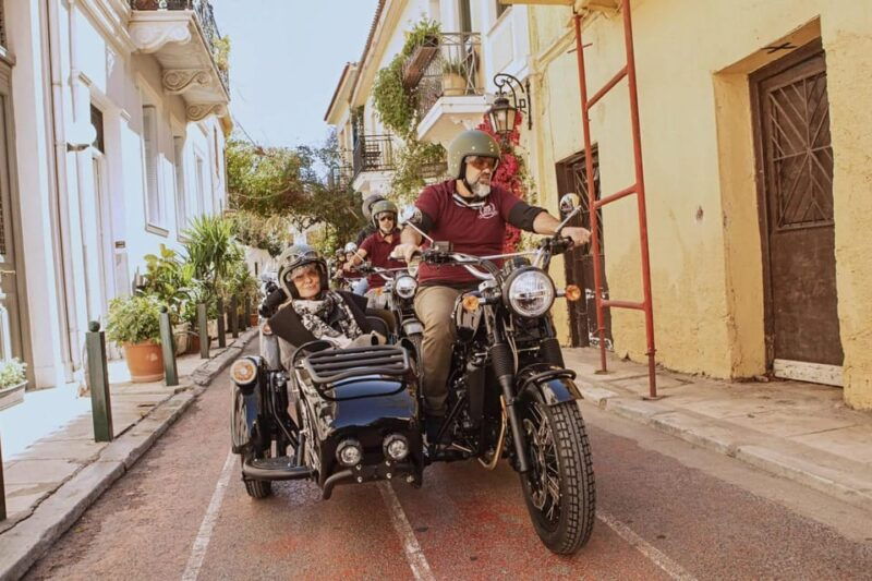 athens-private-tour-to-hidden-gems-on-vintage-sidecar