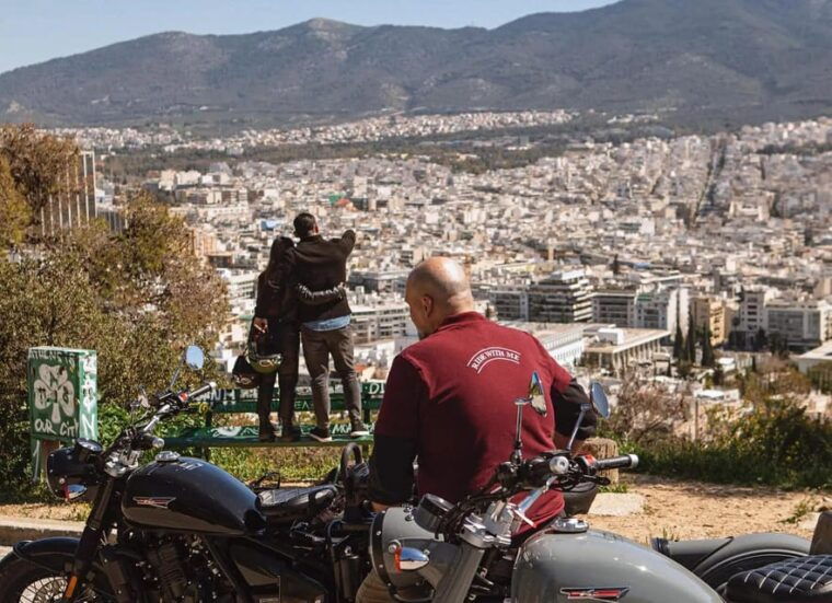 athens-private-tour-to-hidden-gems-on-vintage-sidecar