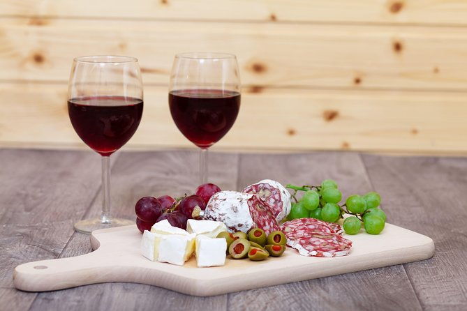 athens-private-wine-tasting-tour-dionysian-grapes