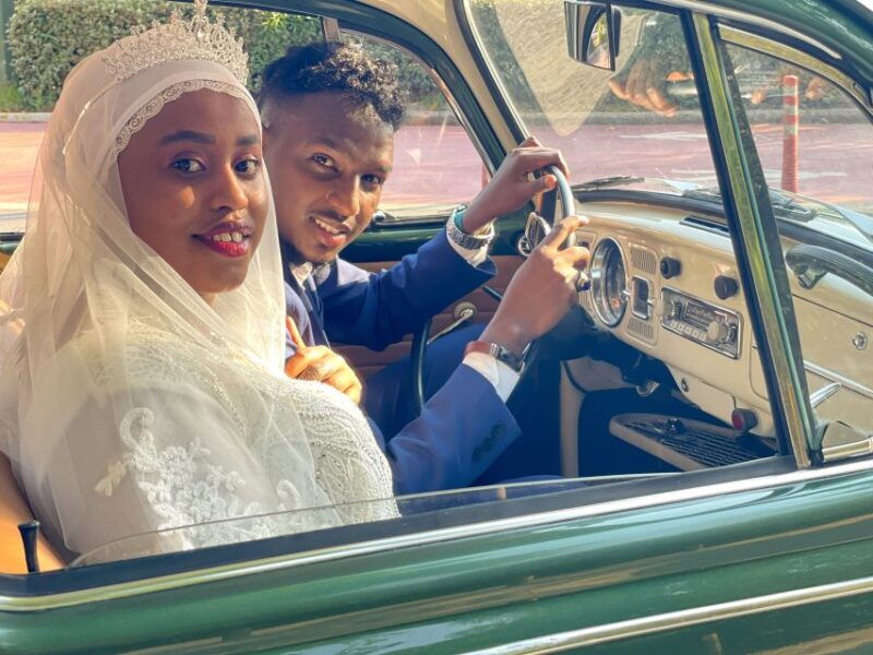 athens-riviera-photo-tour-in-a-vintage-volkswagen-beetle