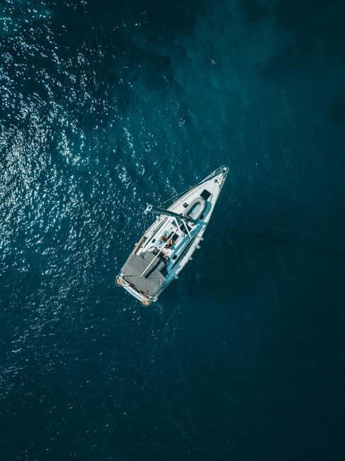 ATHENS SAILING & GASTRONOMY DAILY CRUISE ALL INCLUSIVE - Key Points