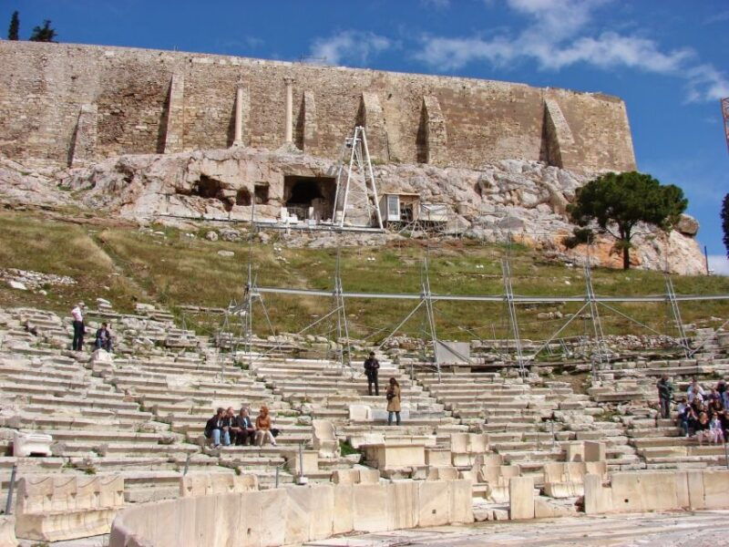 athens-the-acropolis-walking-group-tour-with-a-french-guide