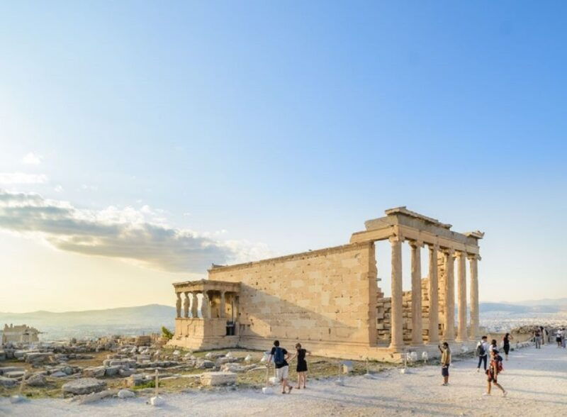 athens-the-acropolis-walking-group-tour-with-a-french-guide