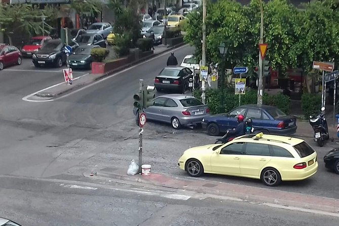 athens-to-lavrio-private-transfer-by-mercedes-e-class-wagon-2