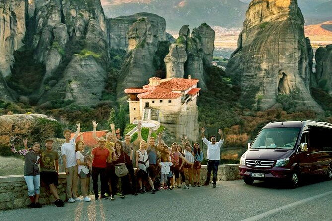 athens-to-meteora-day-trip-by-train-local-agency