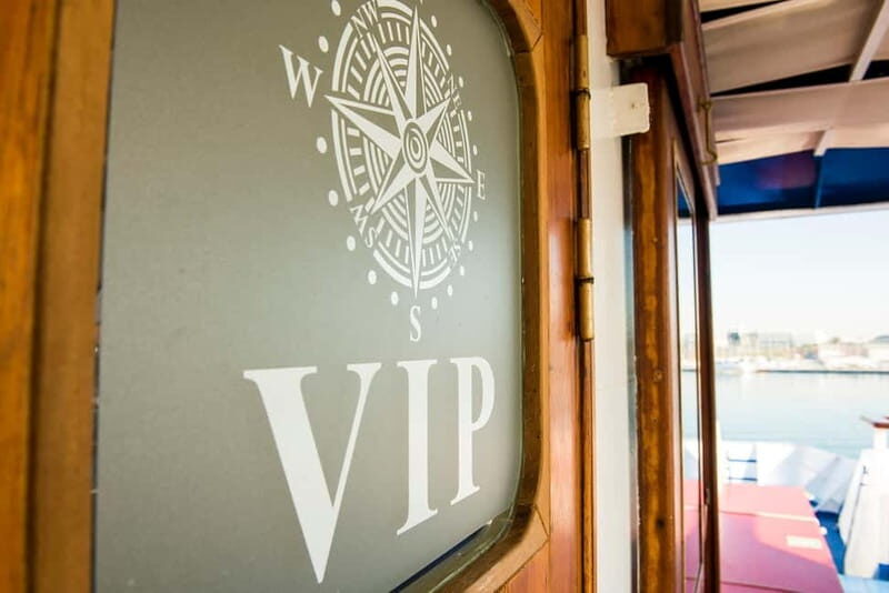 Athens: VIP Swimming Cruise to three islands - Key Points