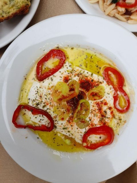 athens-walking-tasting-local-treats