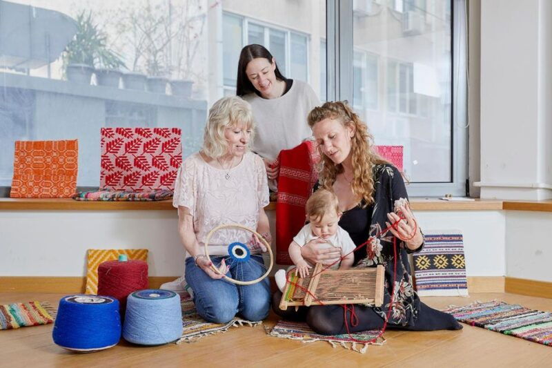 athens-weave-your-own-evil-eye-in-a-theatre-journey