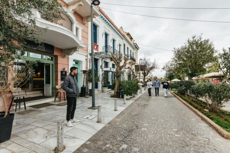 athens-wine-tasting-with-a-sommelier-under-the-acropolis