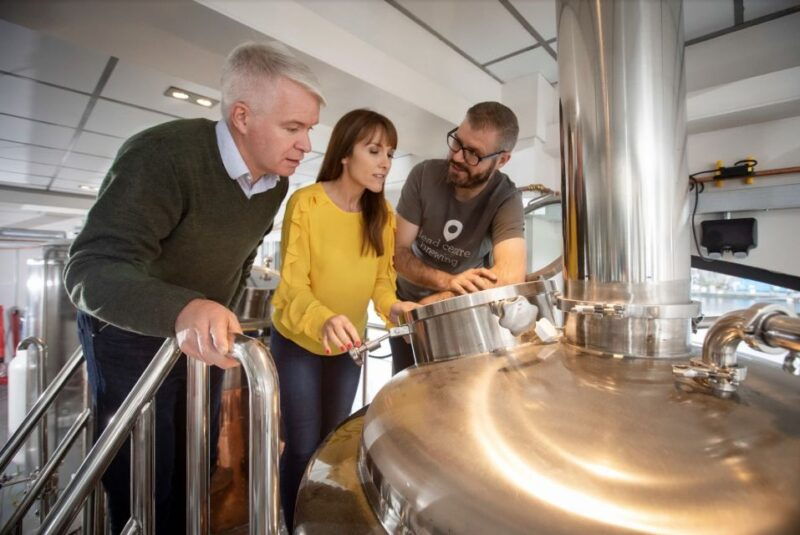 athlone-dead-centre-brewing-tour-and-craft-beer-tasting