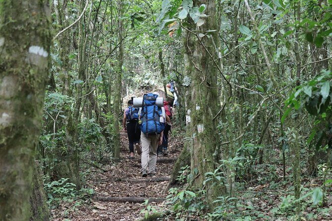 atitlan-volcano-hike