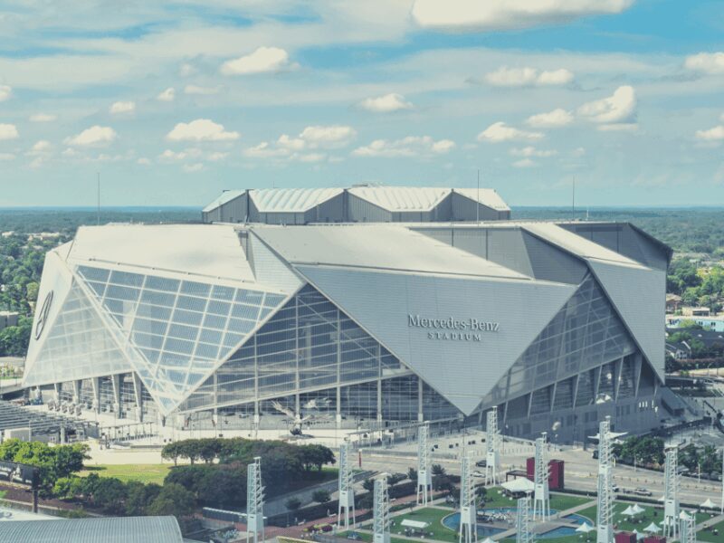 Atlanta: Atlanta Falcons NFL Game at Mercedes Benz Stadium - Why this NFL experience stands out