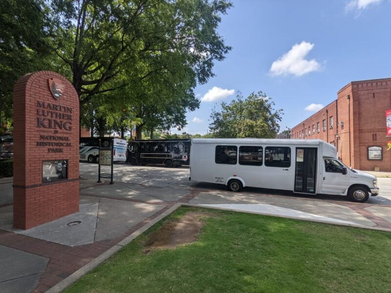 atlanta-guided-minibus-tour-of-the-citys-hotspots