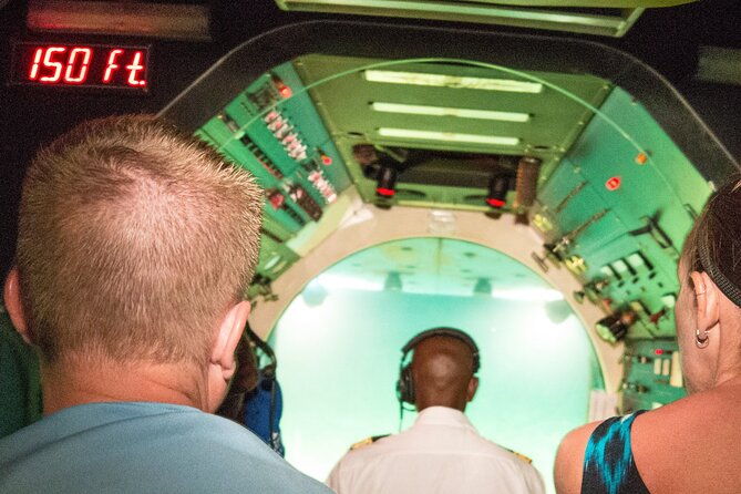 atlantis-submarines-night-tour