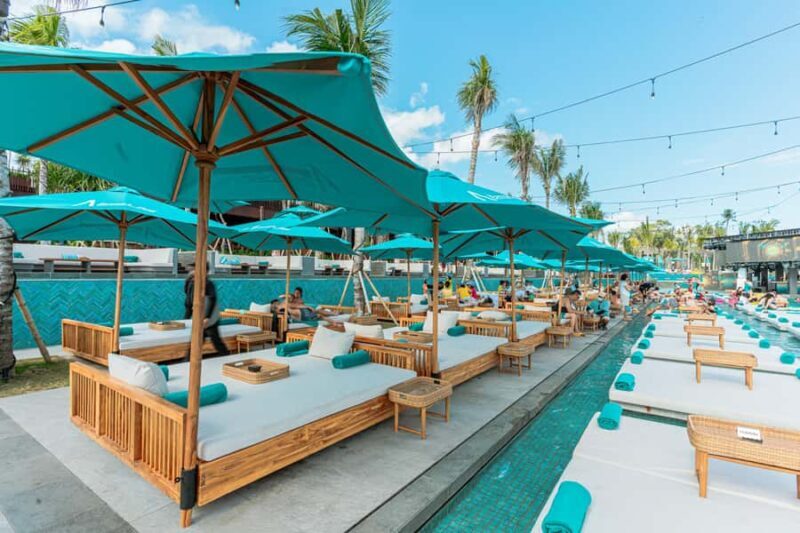 Atlas Beach Club Bali: DayBed Booking with F&B Credit - Key Points