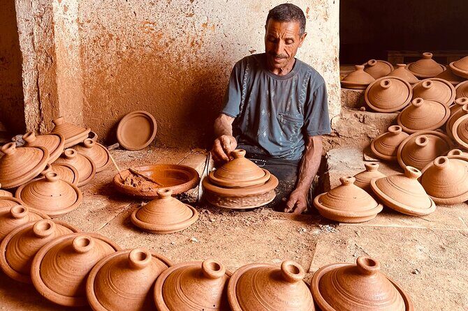 Atlas: Pottery workshop , hiking and swimming pool - The Sum Up