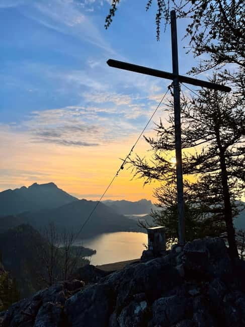 Attersee: Sunset Hike to Großer Schoberstein with Guide - Who Should Consider This Tour?