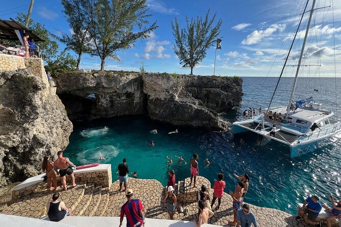atv-ricks-cafe-and-7-mile-beach-from-montego-bay