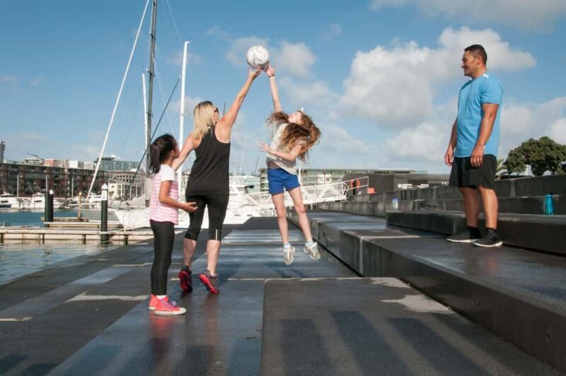 Auckland Family Tales: Private Stroll in the City of Sails - An Authentic Family Introduction to Auckland