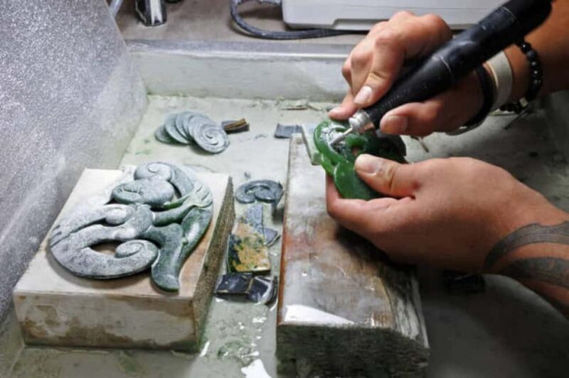 Auckland: Full-Day Jade Carving, Honey Tasting & Wine Tour - Why This Tour Offers Great Value