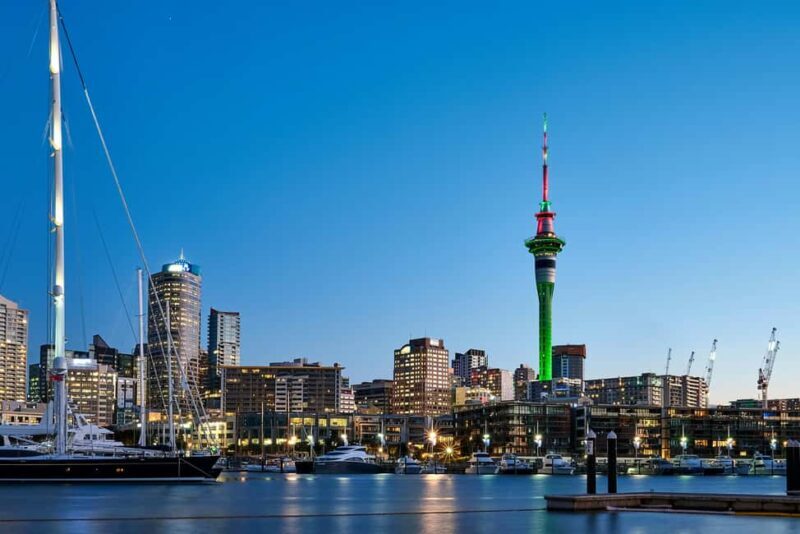 Auckland Half Day Tour Through Urban Wonders - Key Points