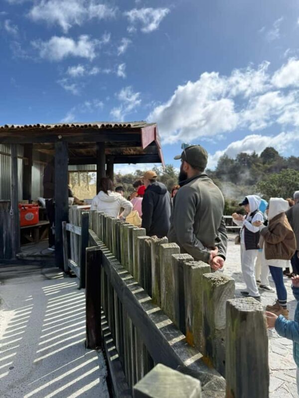 Auckland: Rotorua Mori Village & Waitomo Caves with Lunch - Lunch Break and Scenic Drive